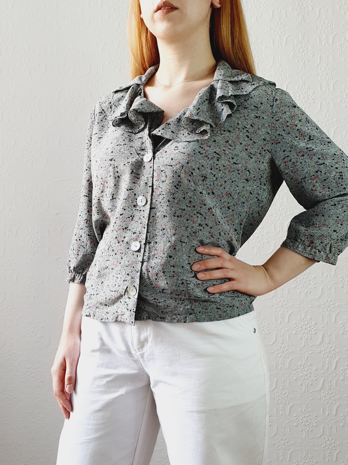 Vintage Speckled Blouse with Ruffled Collar • S-M
