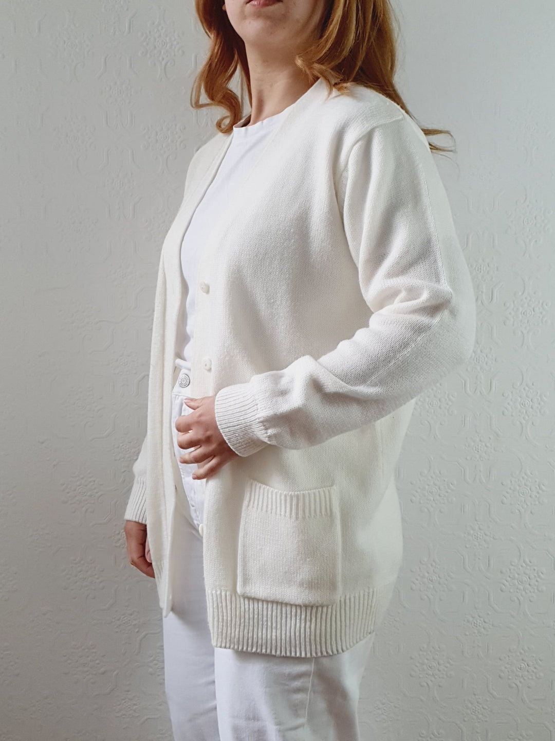 Vintage 80s Cream V-Neck Cardigan - M