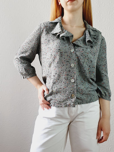 Vintage Speckled Blouse with Ruffled Collar • S-M