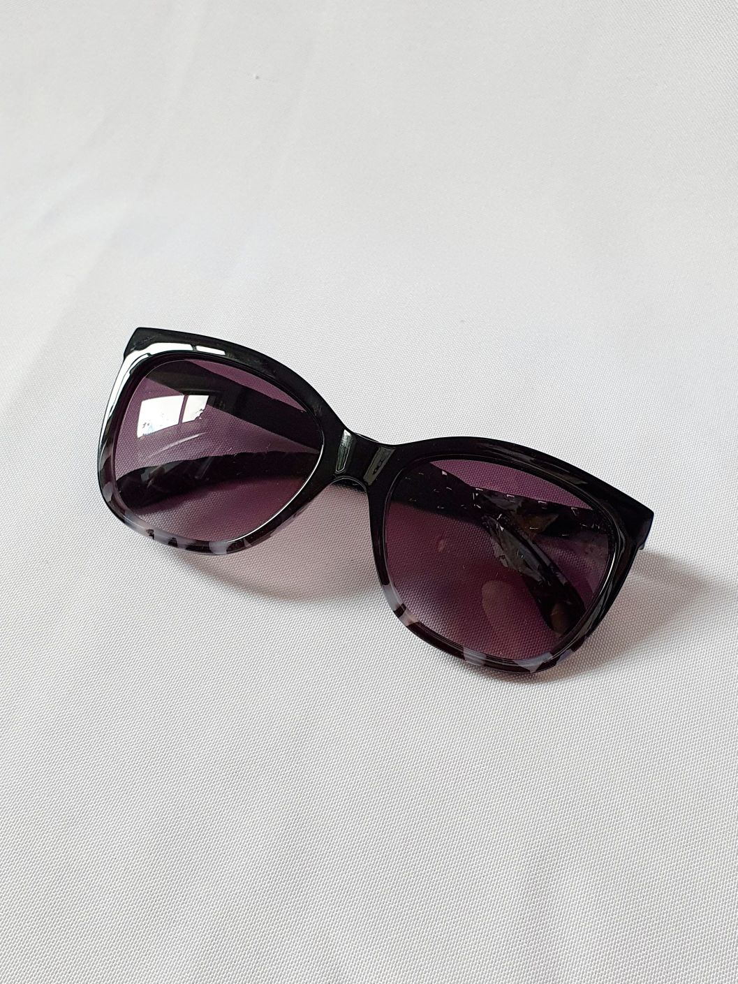 Vintage Sunglasses 27