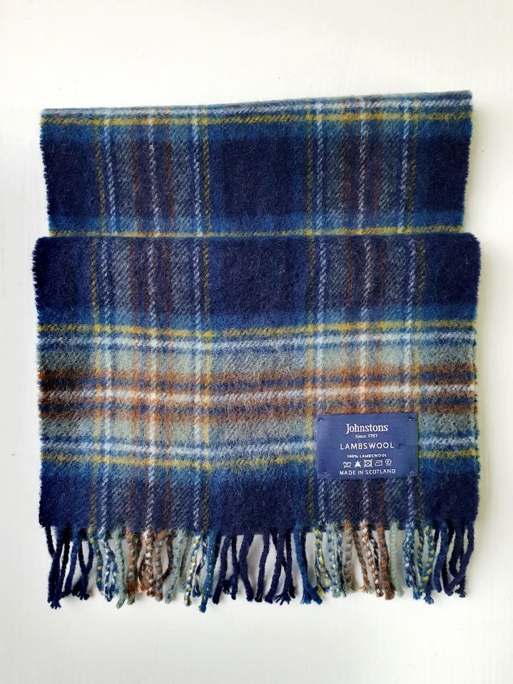 Johnstons of Elgin Lambswool Scarf