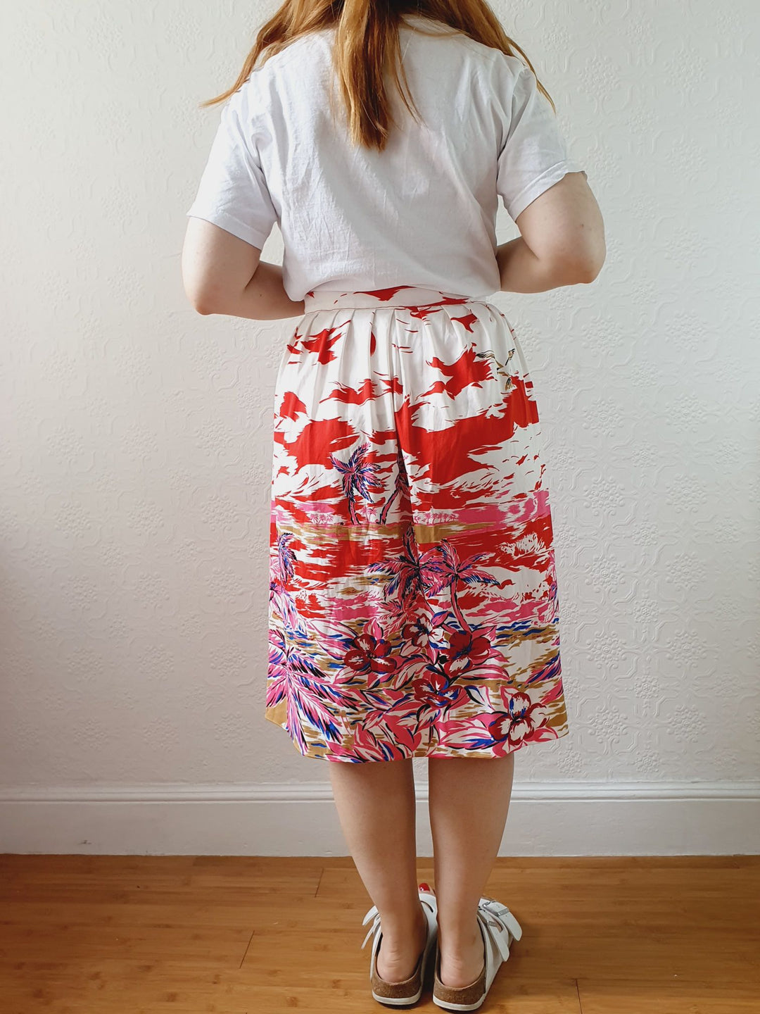 Vintage Handmade White & Red Tropical Pattern Skirt - M