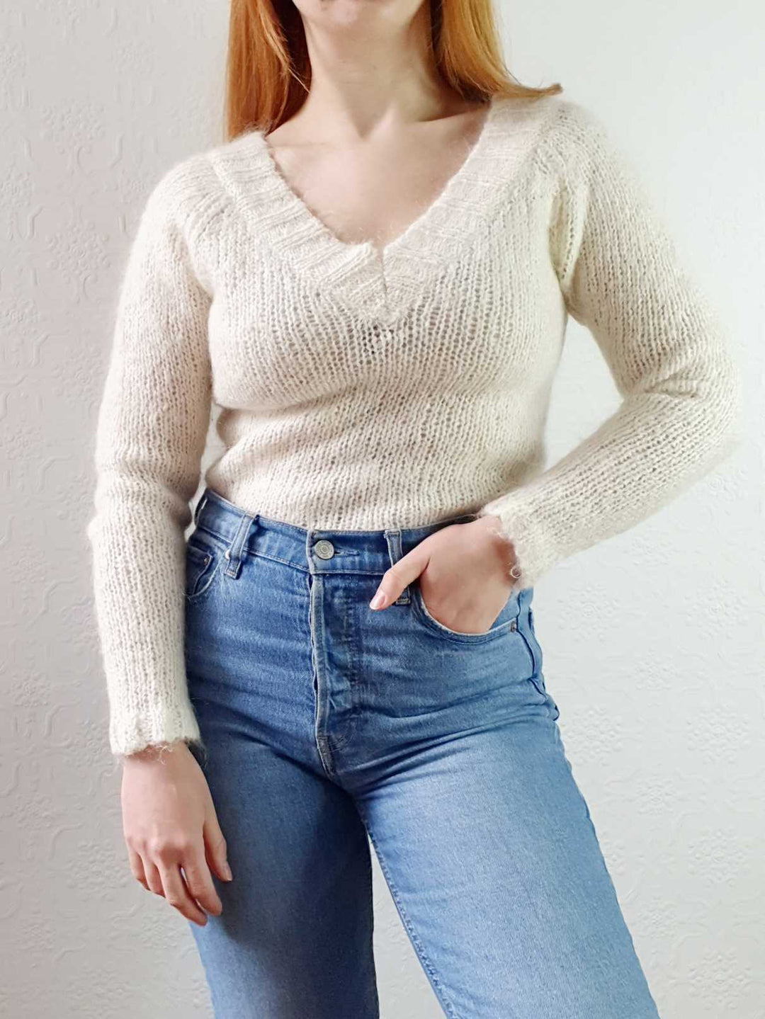 Ivory V-Neck Wool Jumper - XS/S