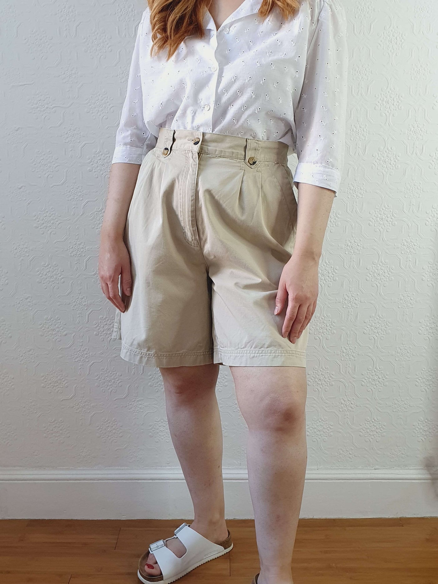 Vintage Cotton Light Beige High Waisted Shorts - M/L
