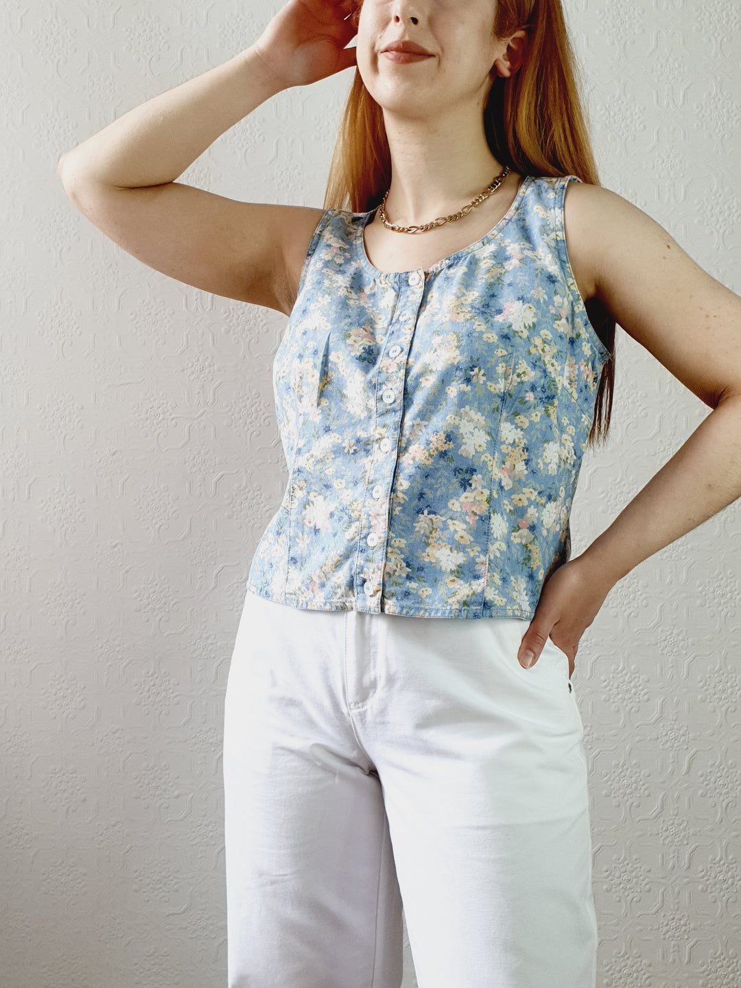 Vintage Floral Sleeveless Top • S-M