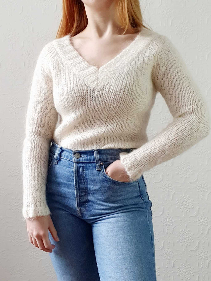 Ivory V-Neck Wool Jumper - XS/S