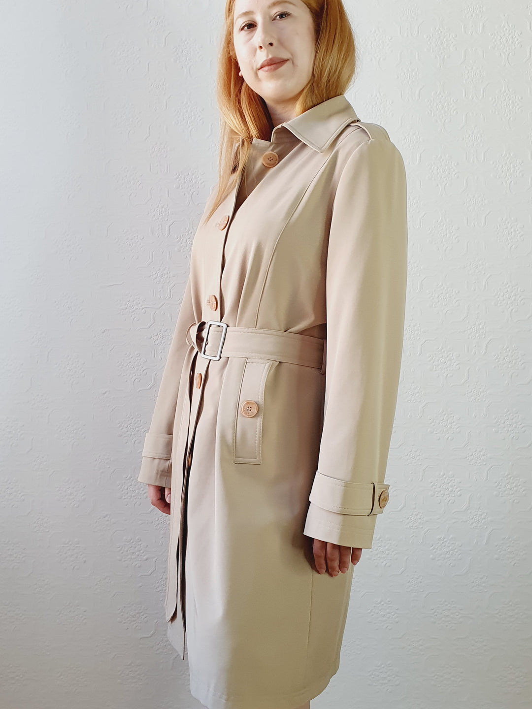 Vintage Beige Classic Trench • XS-M