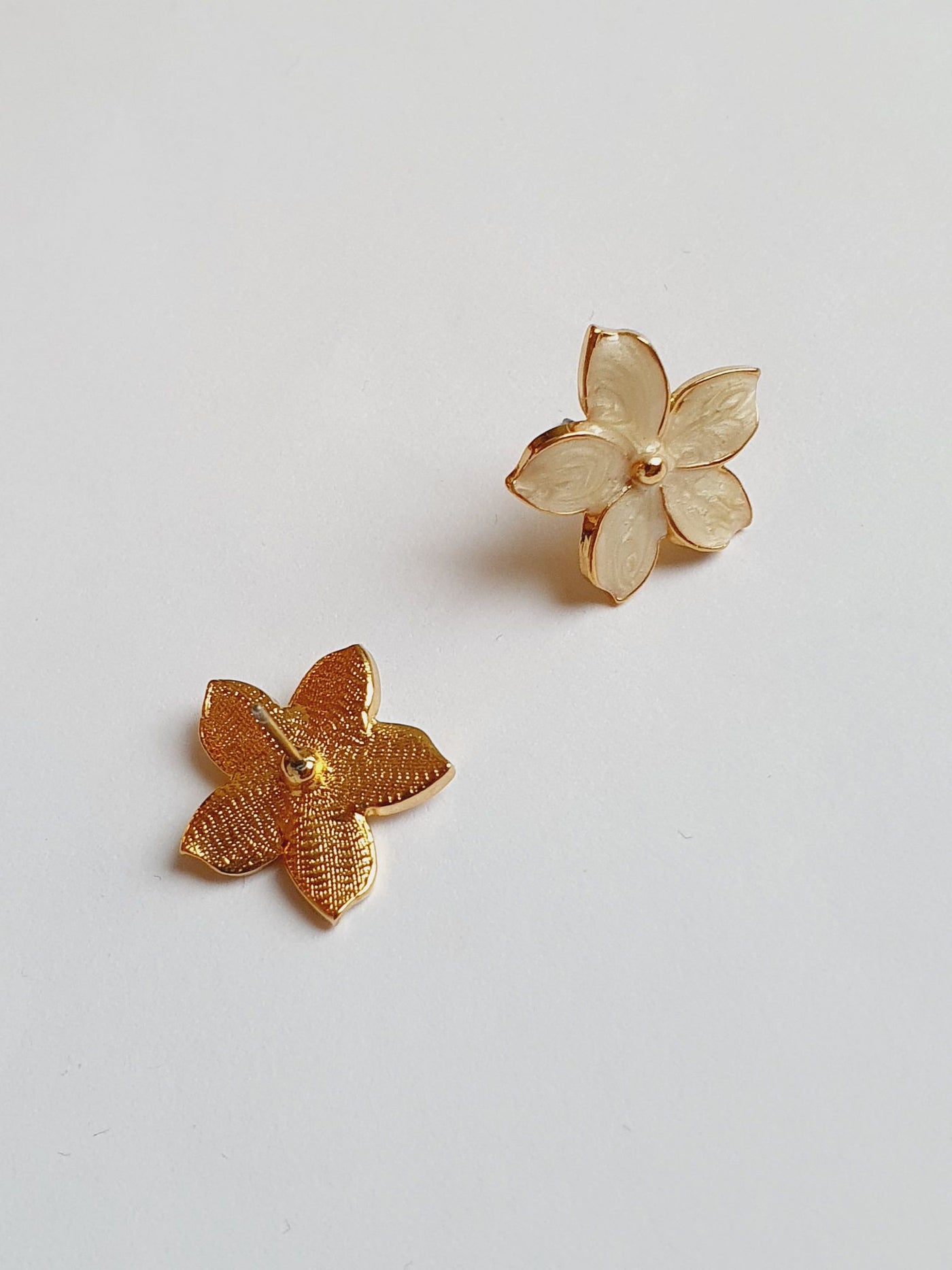 Vintage Gold Plated Flower Stud Earrings
