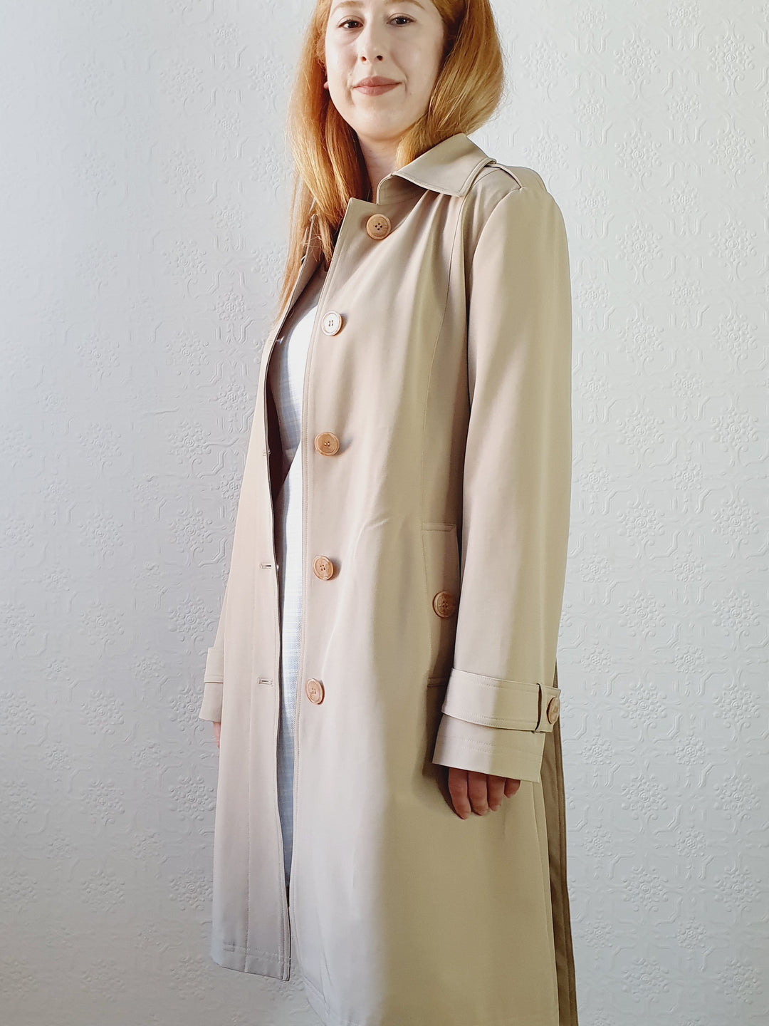 Vintage Beige Classic Trench • XS-M