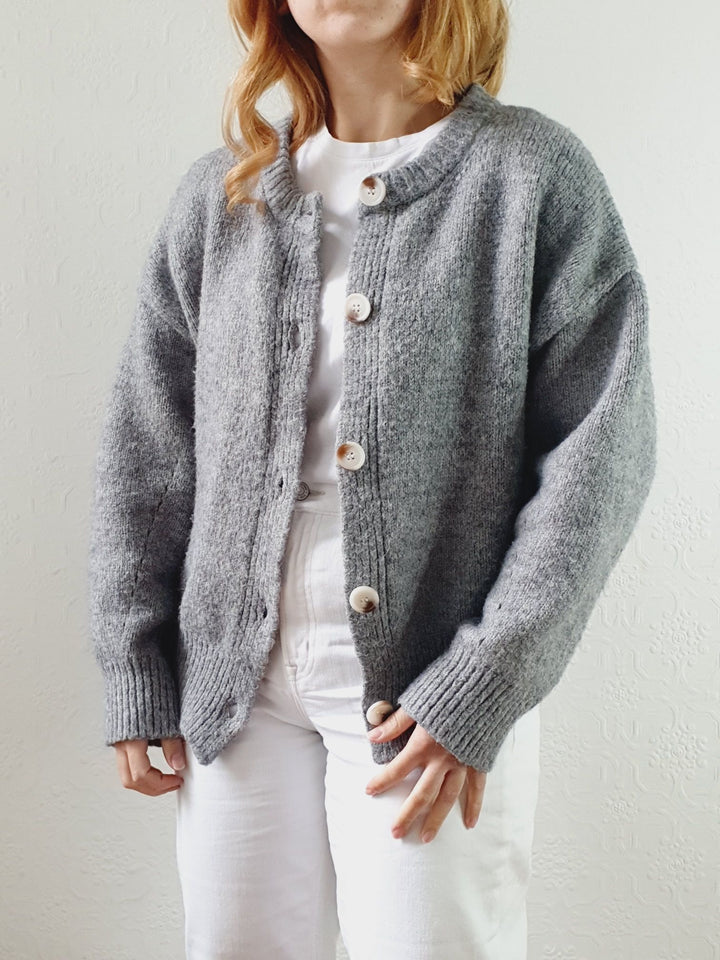 Vintage Grey Crew Neck Wool Cardigan - M/L