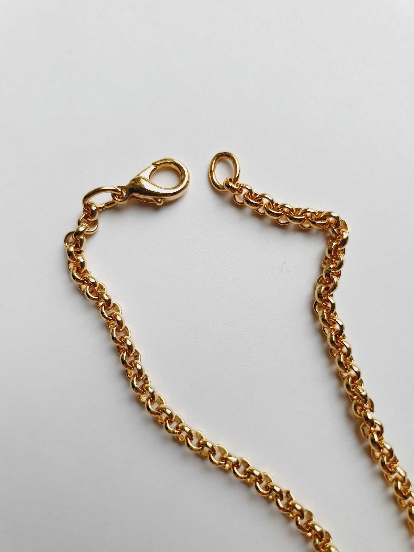 Vintage Gold Plated Rolo Chain Necklace with Heart Padlock Charm