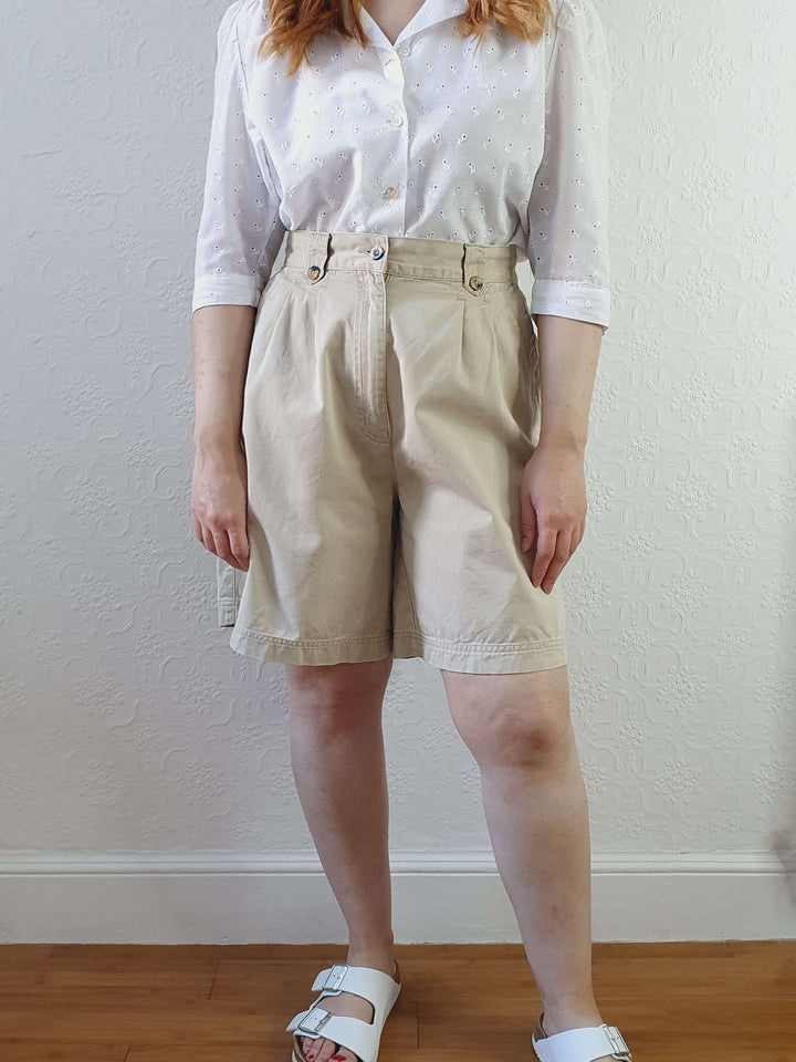 Vintage Cotton Light Beige High Waisted Shorts - M/L