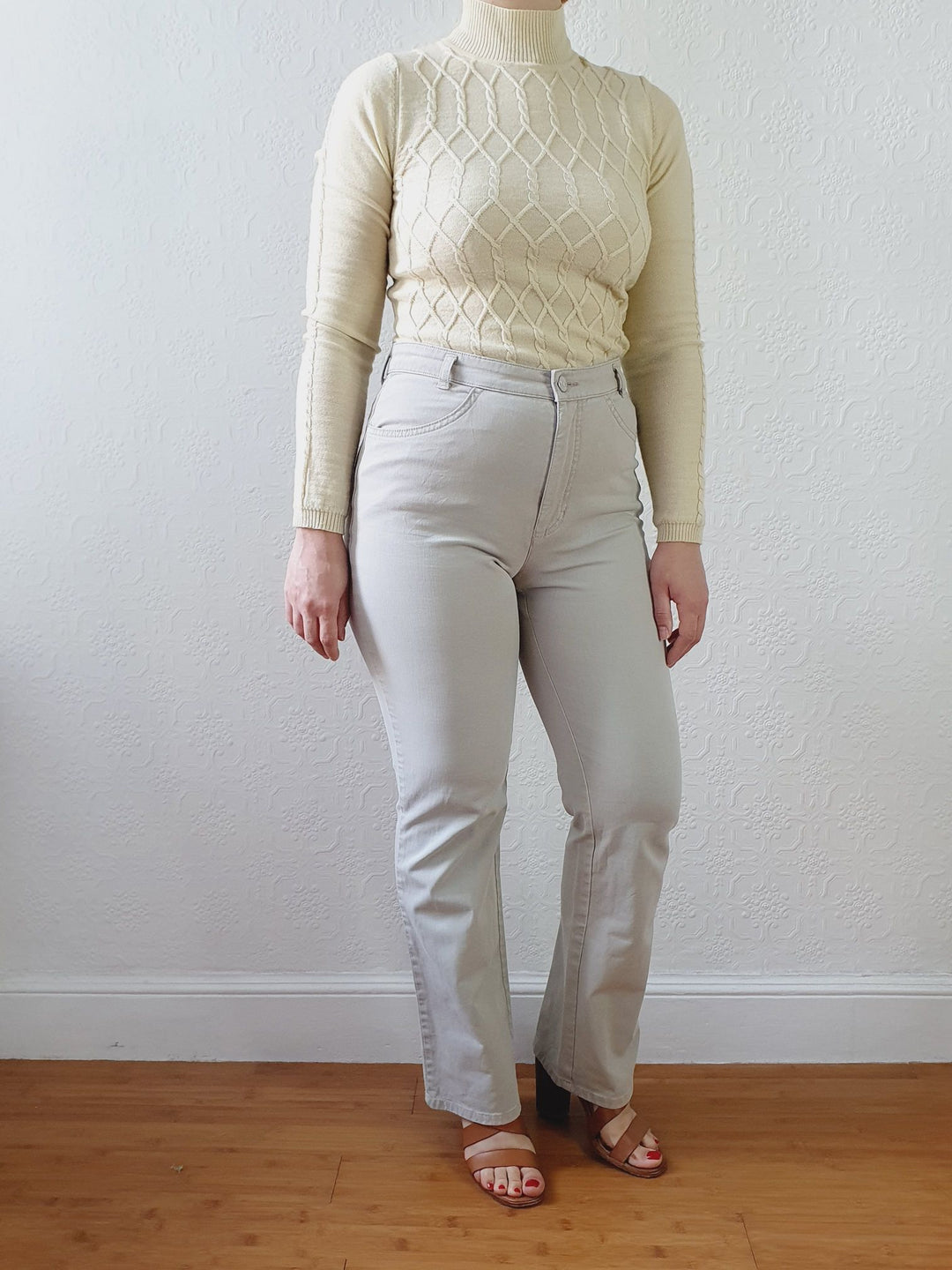 Vintage High Waisted Light Grey MAC Jeans - S/M