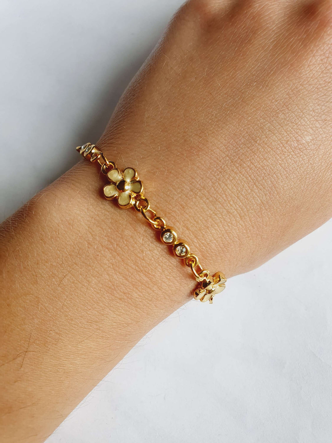 Vintage Gold Plated Flower & Crystal Bracelet