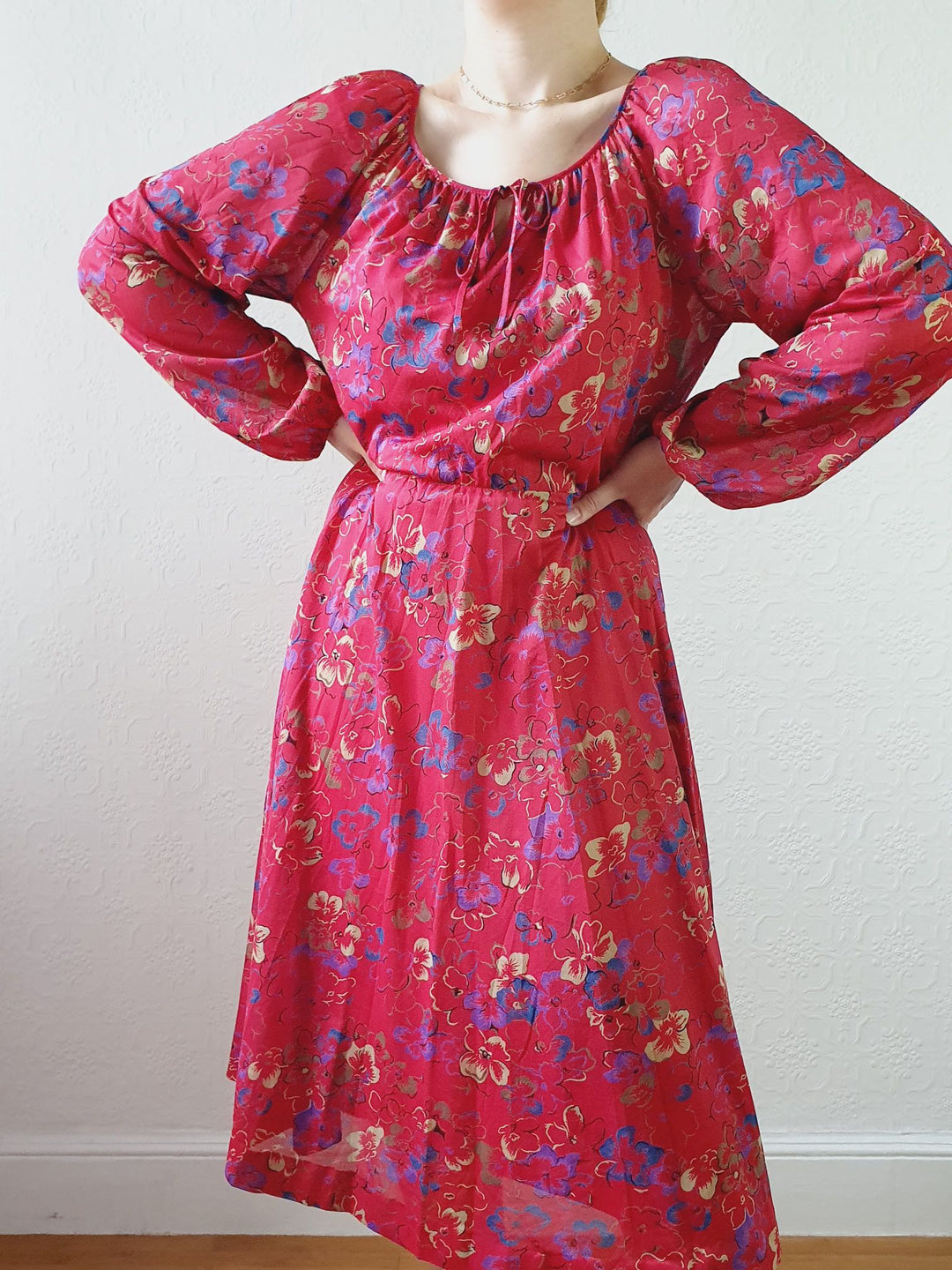 Vintage 80s Red Floral Dress with Long Balloon Sleeves - M