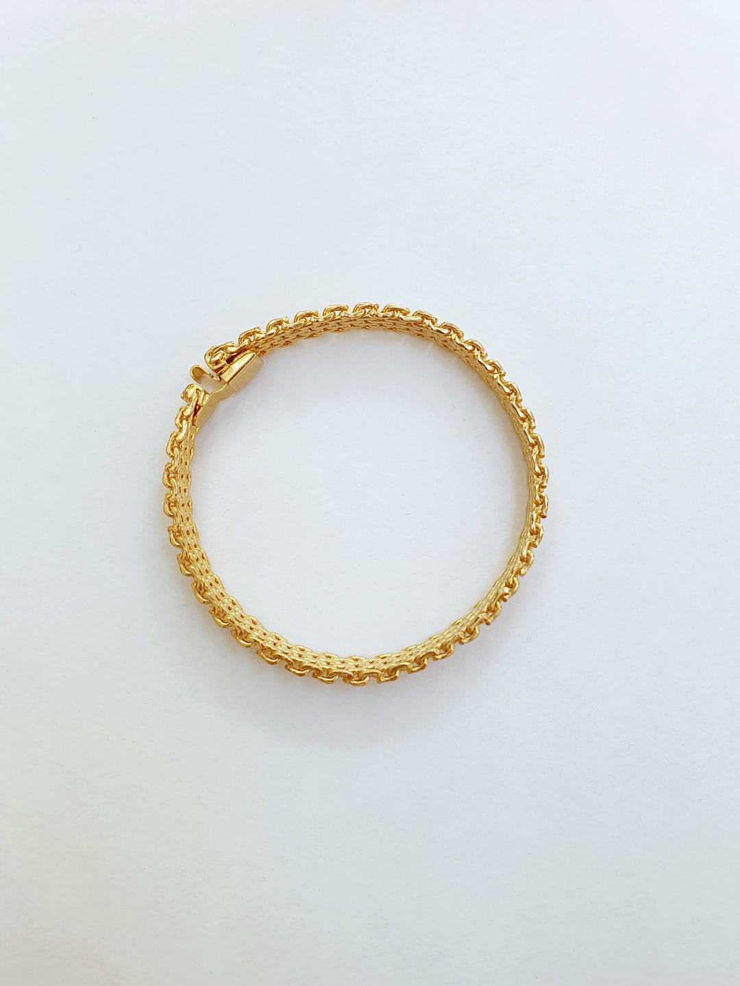 Vintage Gold Plated Textured Mesh Chain Bracelet