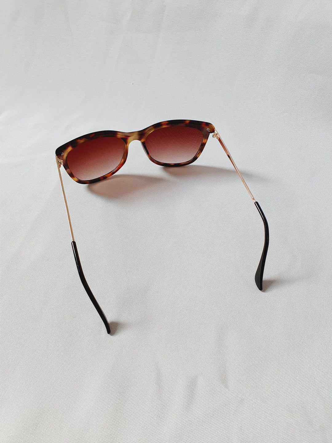 Vintage Sunglasses 29