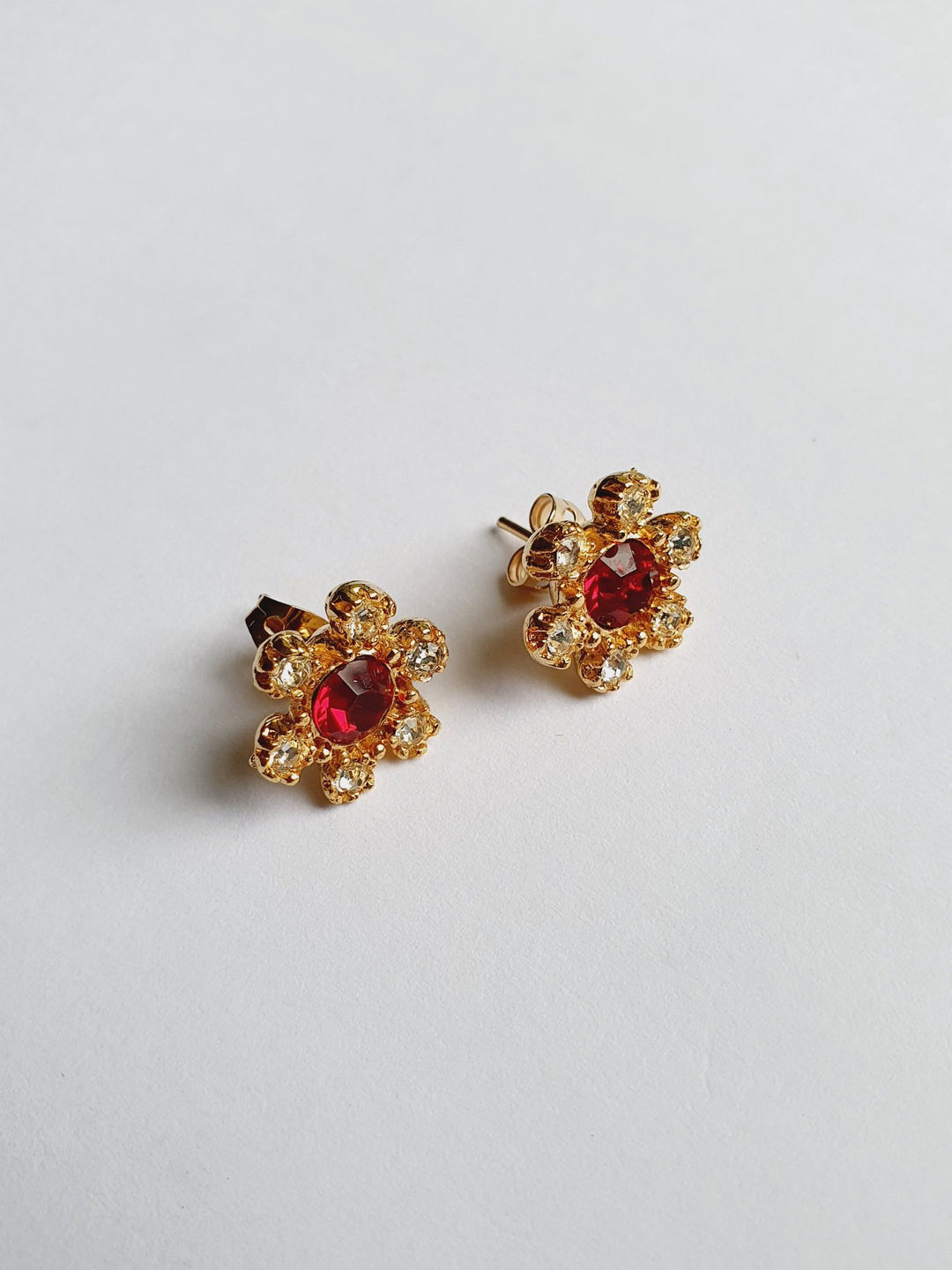 Vintage Gold Plated Red & Clear Crystal Flower Stud Earrings