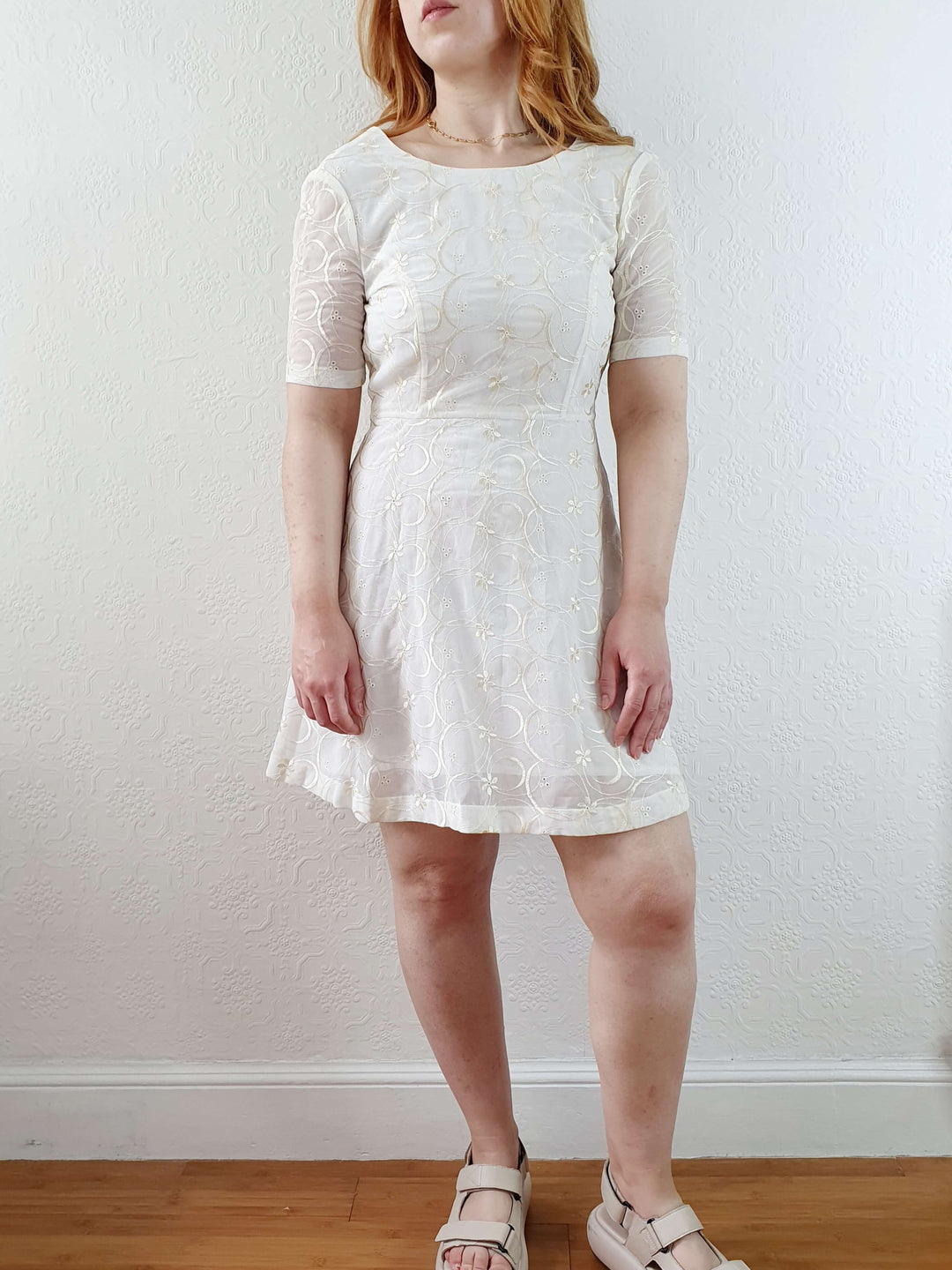 Vintage Handmade Cream Embroidered Short Sleeve Skater Style Dress - XXS/XS