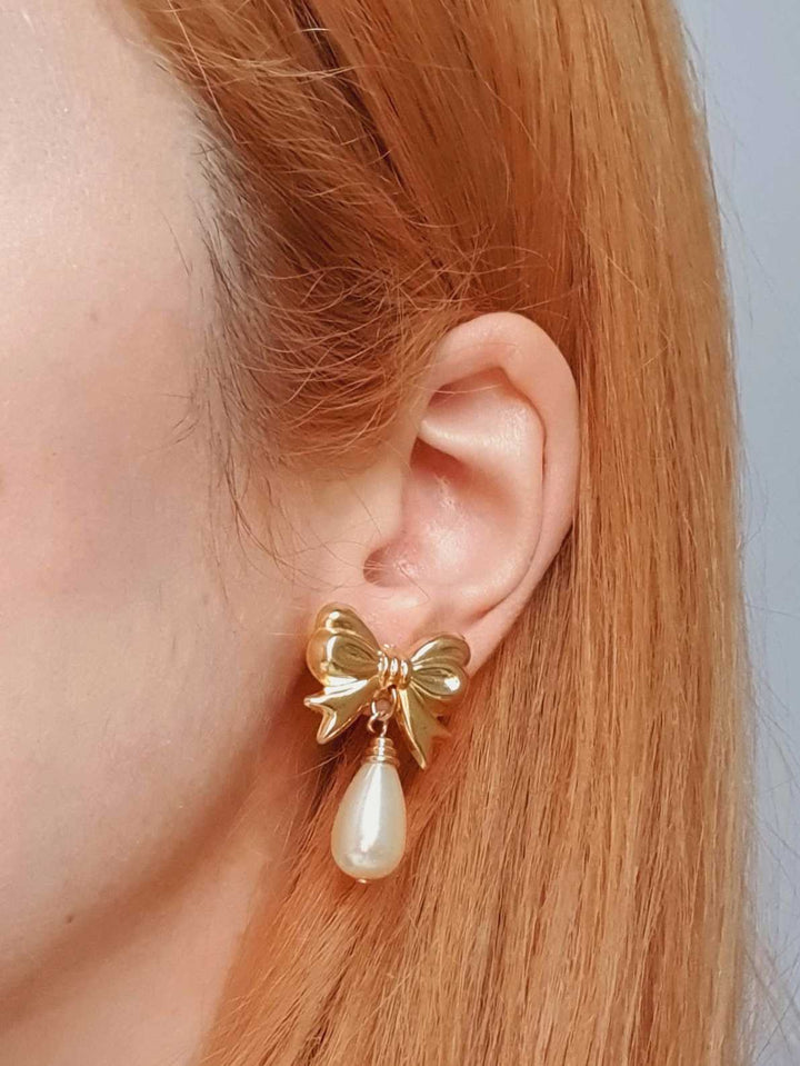 Vintage Gold Toned Bow & Drop Pearl Earrings