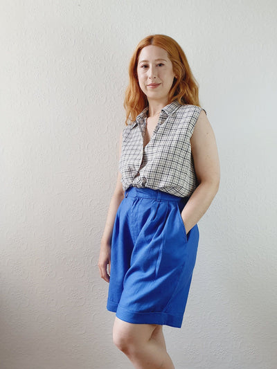 Vintage Blue Linen Shorts - M