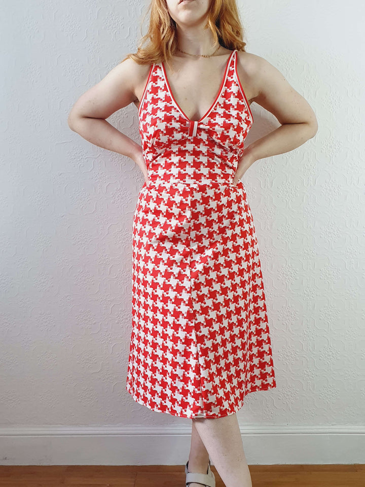 Vintage Red & White Houndstooth Sleeveless Dress - M