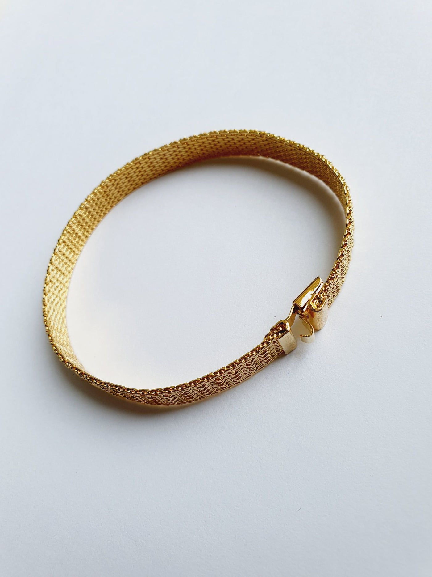 Thin Vintage Gold Plated Flat Mesh Bracelet